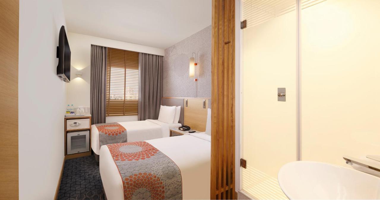 Holiday Inn Express Hyderabad Banjara Hills, An Ihg Hotel Εξωτερικό φωτογραφία